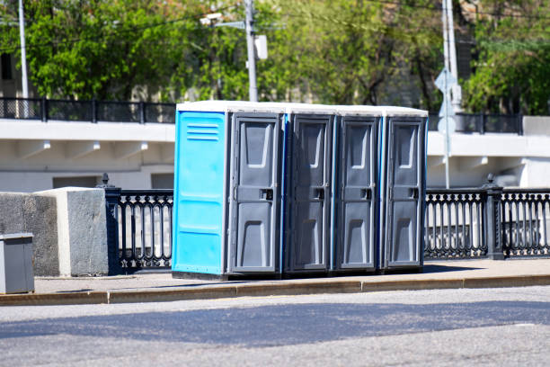 Portable Toilet Options We Offer in Chariton, IA