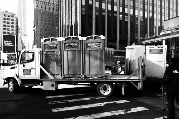 Best Porta potty delivery and setup  in Chariton, IA